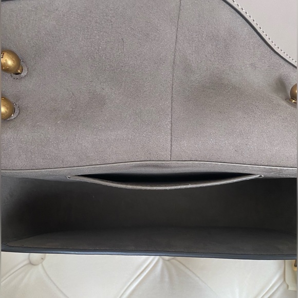 FENDI C’mon Leather Handbag Taupe Dove Gray Full Grain Leather Crossbody - Picture 6 of 8